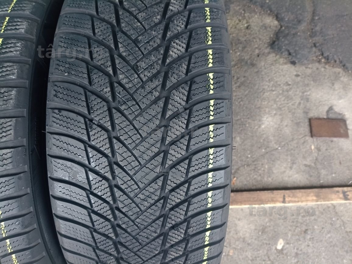 4 anvelope de iarna Bridgestone 245/45 R20 dot 1919 4