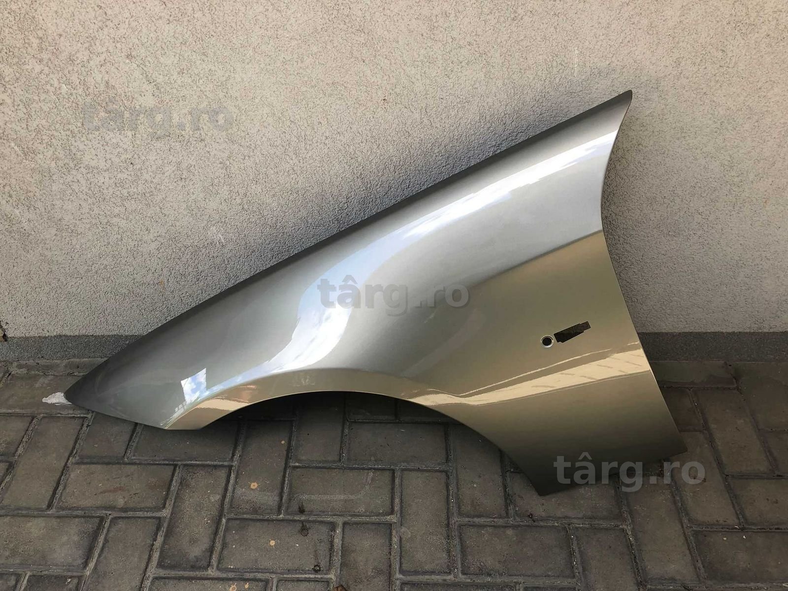 Aripa Fata Stanga BMW E90 An 2005-2012 Vopsita Auriu