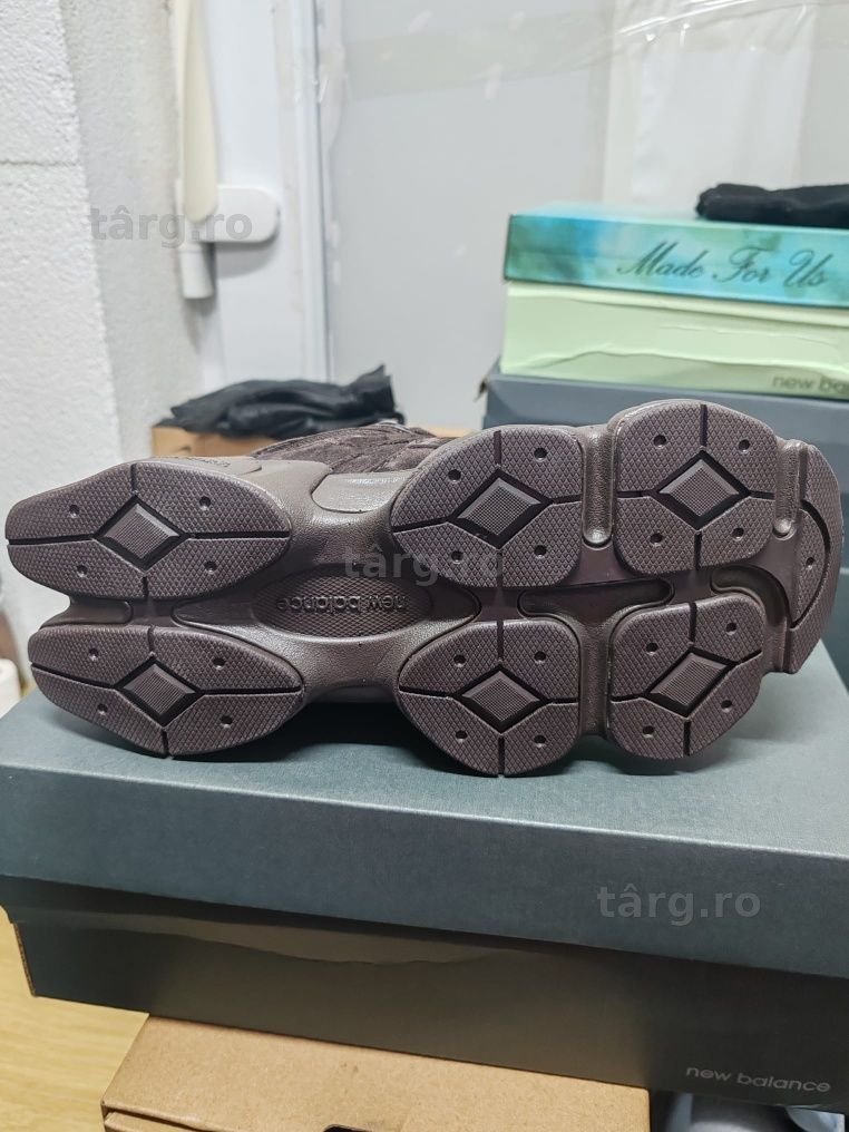 Nb 9060 chocolate 3