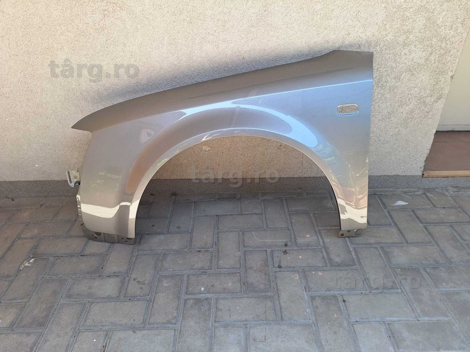 Aripa Fata Stanga Audi A4 B6 An 2000-2004 Vopsita Gri
