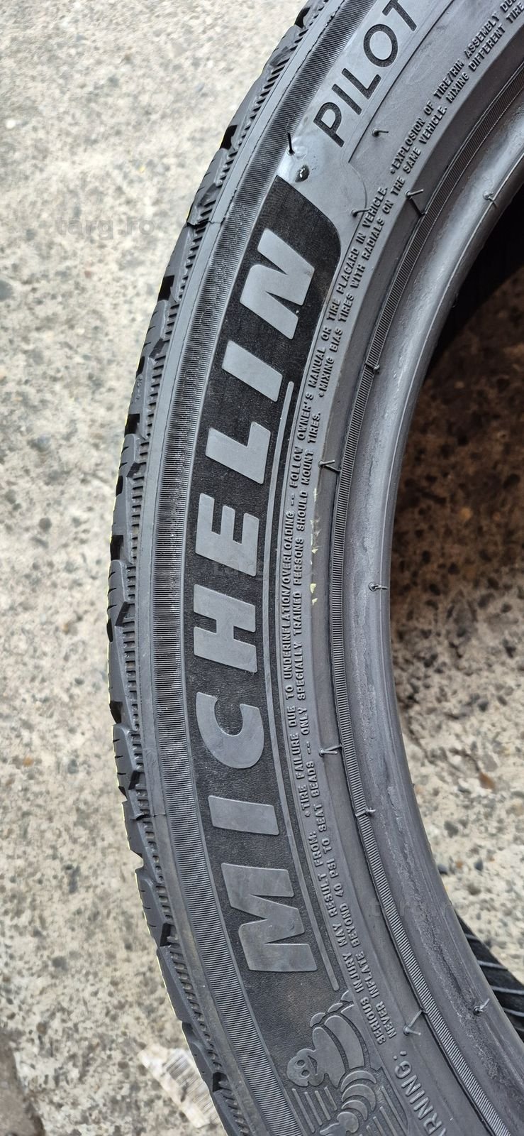 4 anvelope iarna Michelin 245/45/20,dot 2020.Pretul este pe bucata 4