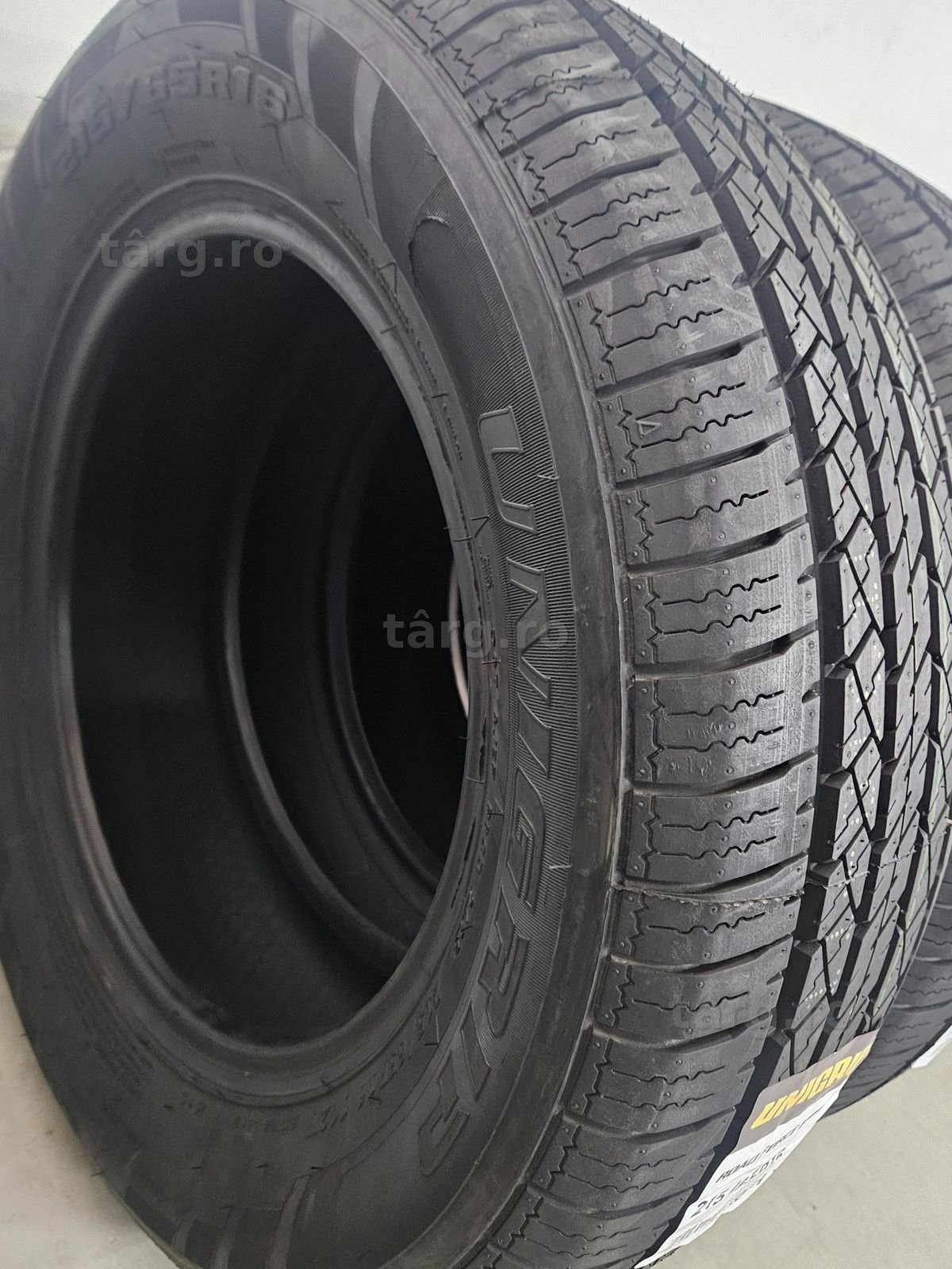 215/65 R16 102H XL  UNIGRIP (Gripmax) Anvelope H/T 4x4 M+S 4