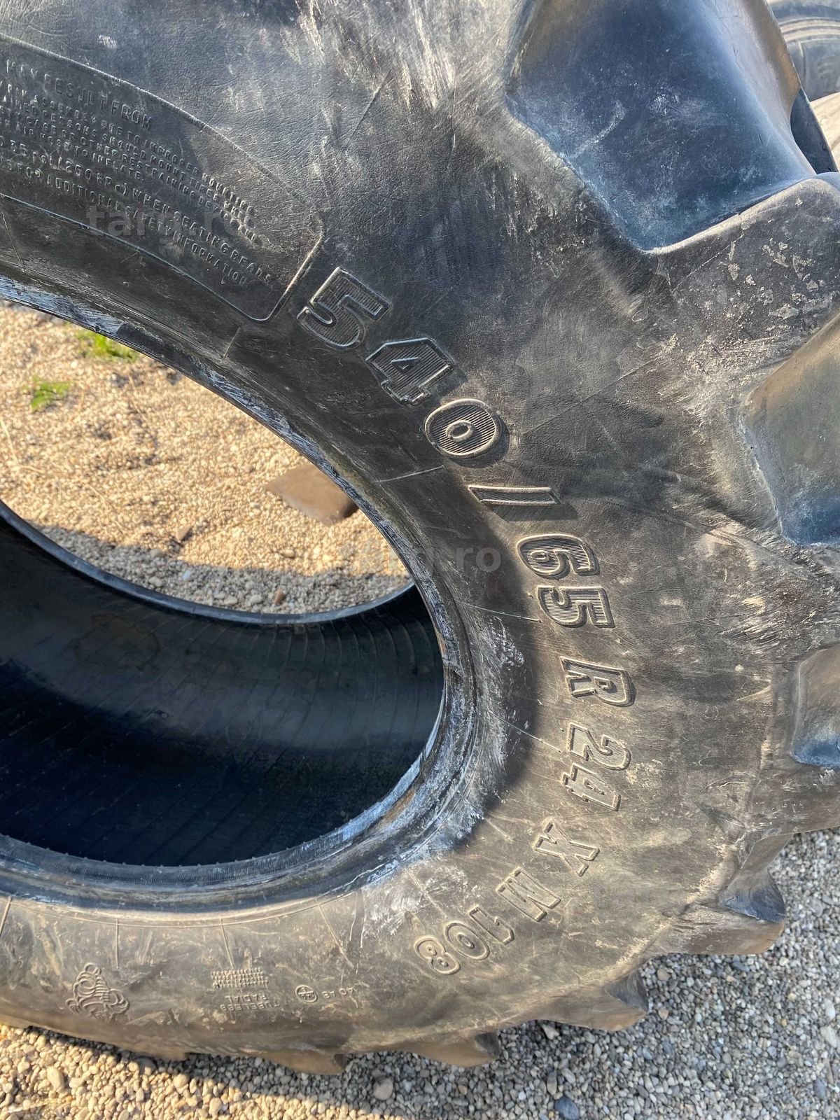 540.65 R24 Michelin 2