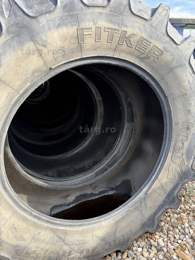620/70r42 kleber 3
