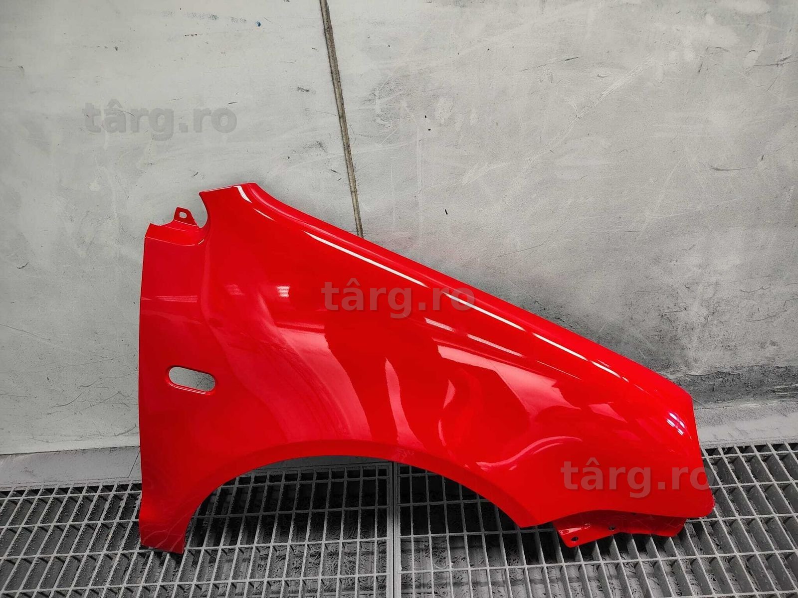 Aripa Fata Dreapta VW Polo 5 V 2002-2005 (LP3G (Rosu))