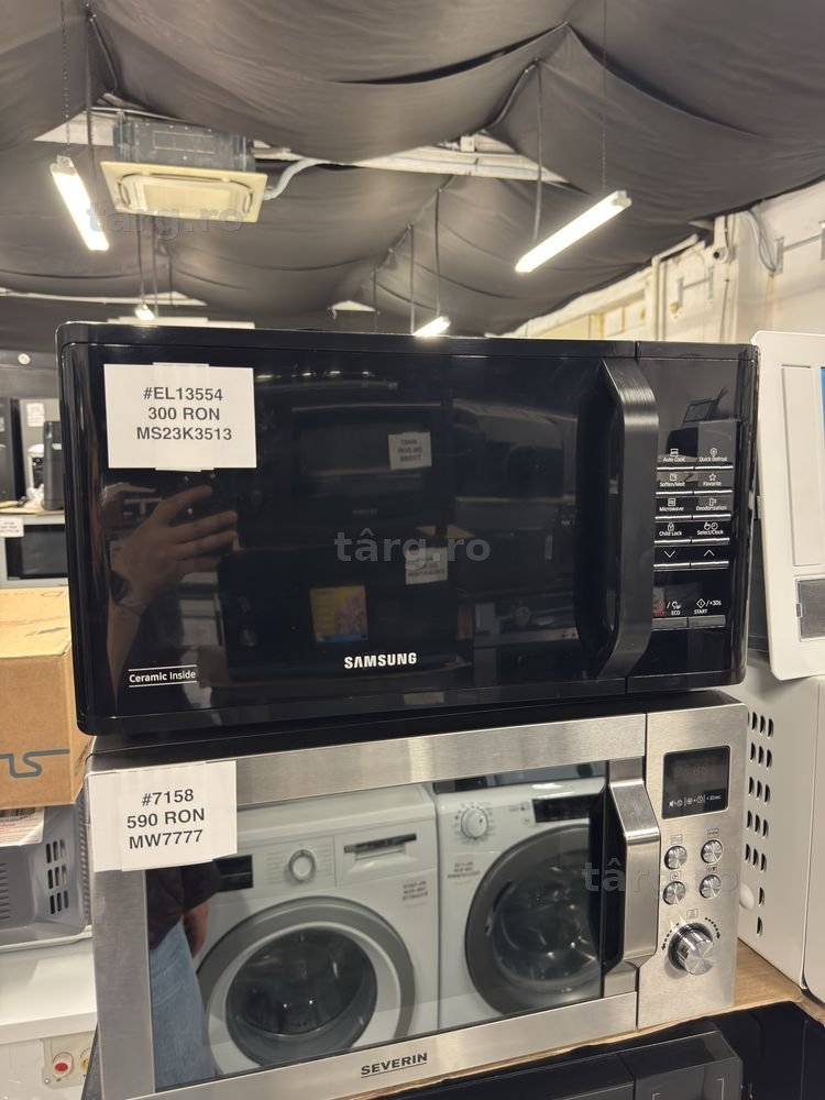 Cuptor cu microunde Samsung MS23K3513