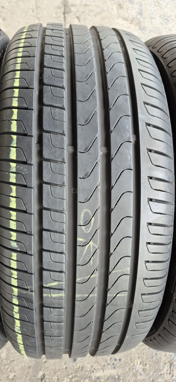 4 anvelope vara ca noi Pirelli 255/40/20.Pretul este pe bucata. 3