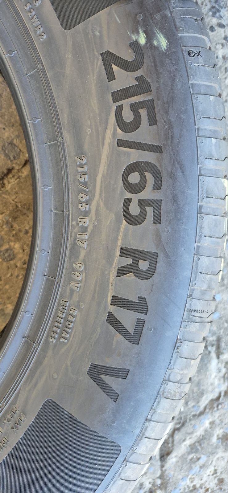 4 anvelope vara noi Continental 215/65/17,dot 2020.Pretul este pe bucata. 6