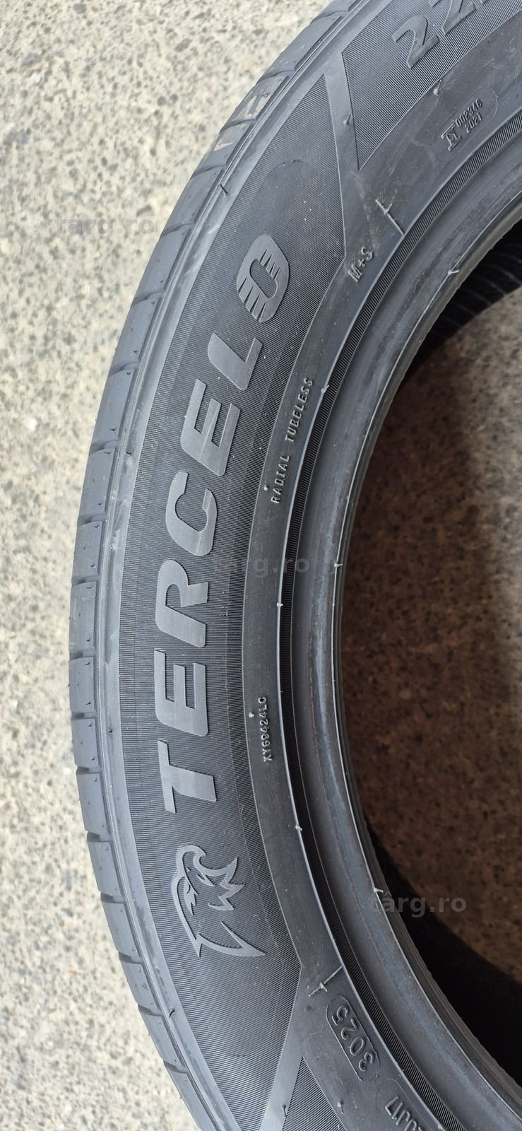 4 anvelope vara noi Tercelo 225/50/17,dot 2025.Pretul este pe bucata. 4