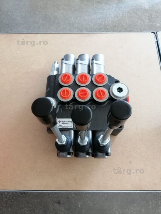 Distribuitor hidraulic trei manete p80