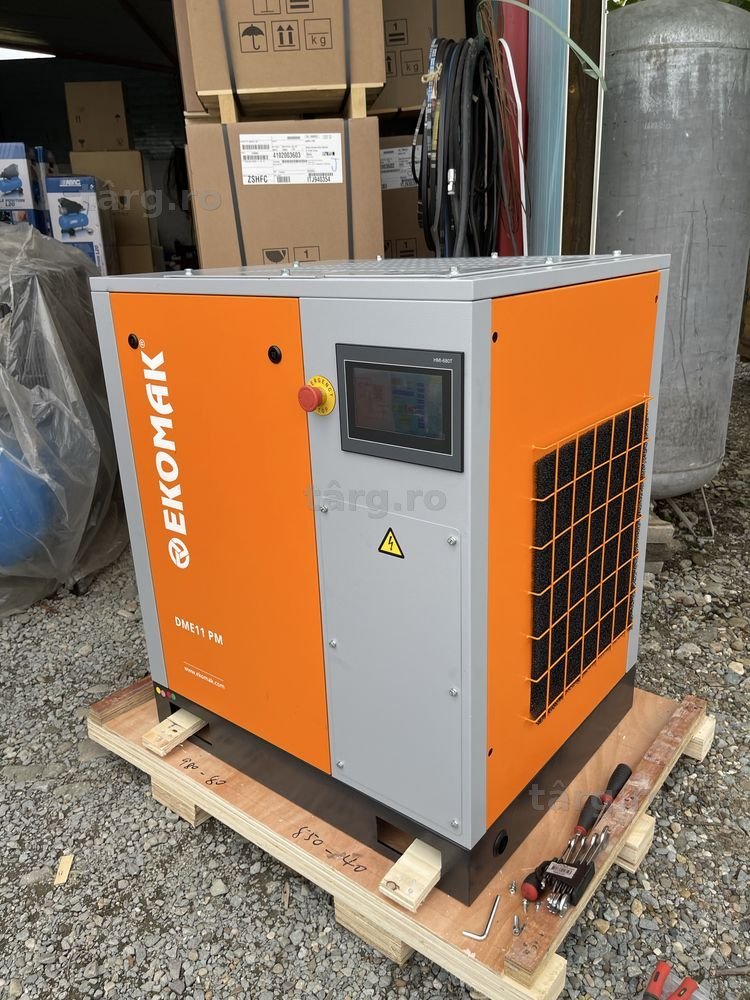 Compresor cu surub 11kw INVERTER / EKOMAK Motor cu Magneti Permanenti