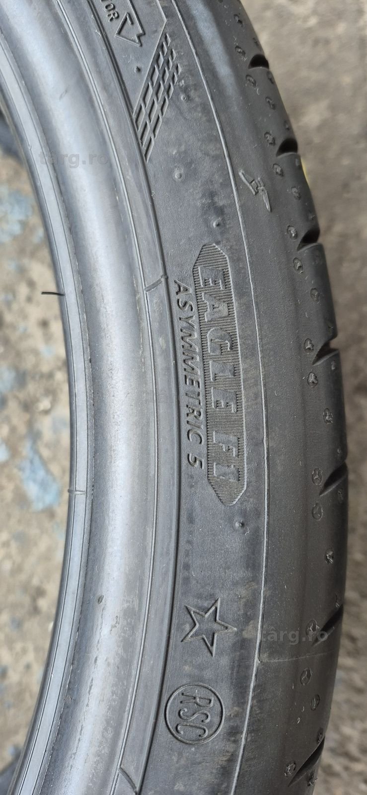 4 anvelope vara Rft Goodyear,fata 245/35/20,spate 275/30/20.Pret/buc. 7
