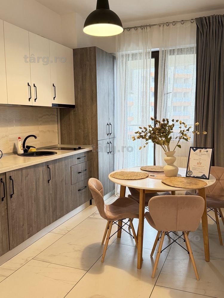 IS Regim Hotelier - Luxury Glam Apartments Palas Centru Lazar Aeroport 3