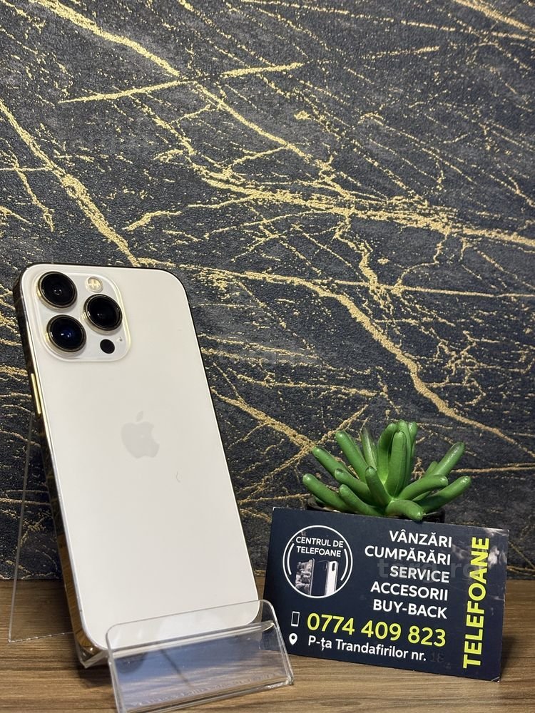 Iphone 13 Pro/256GB/2 Ani Garantie Centrul de Telefoane/rate