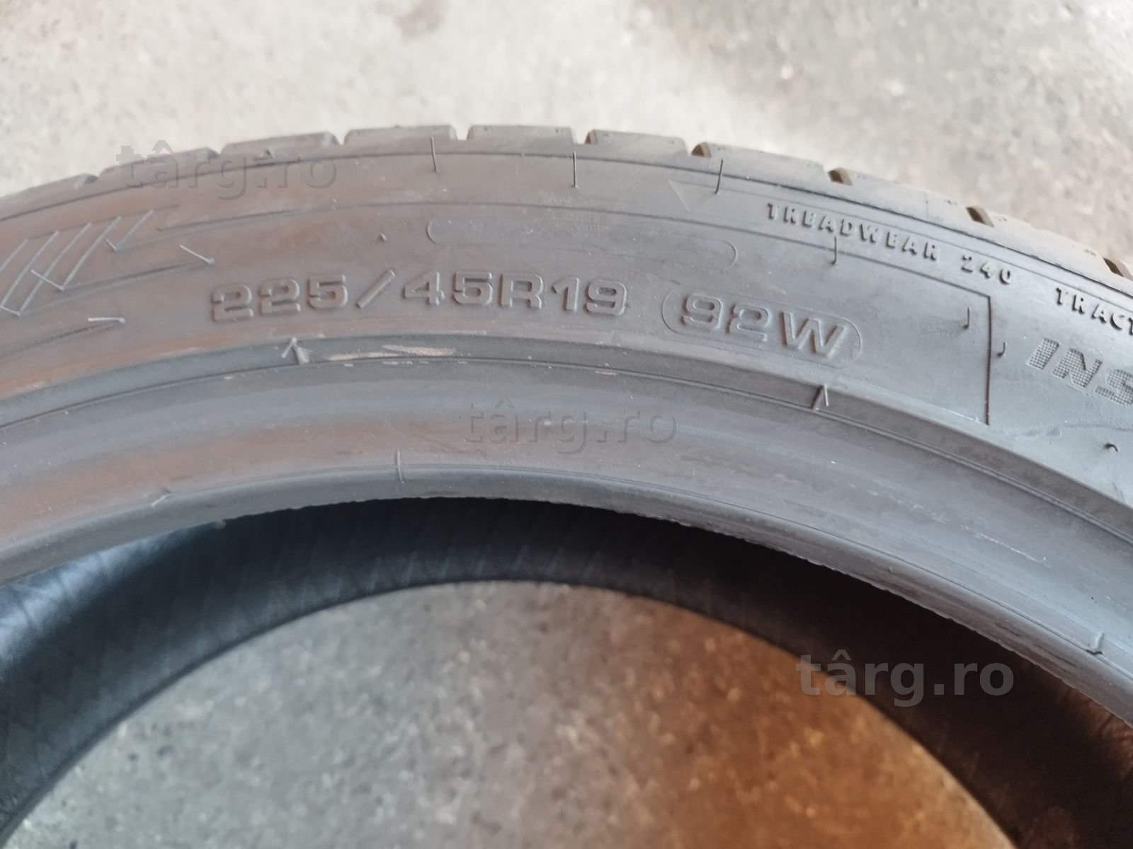 4 anvelope de vară ca si noi Dunlop RFT 225/45/19 5