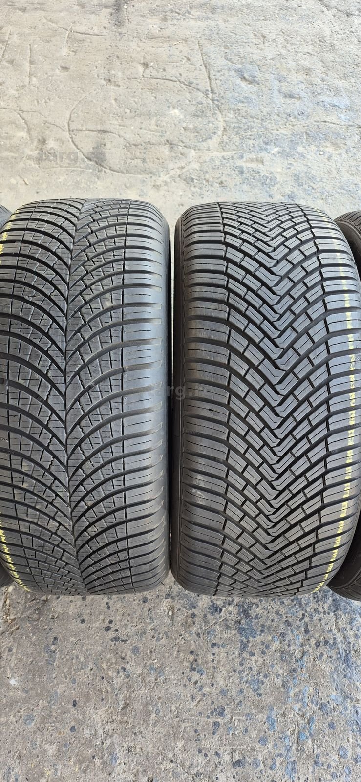 4 anvelope M+S ca noi 255/45/19,doua Continental 2022,doua Goodyear 2023.Pretul este pe bucata. 2
