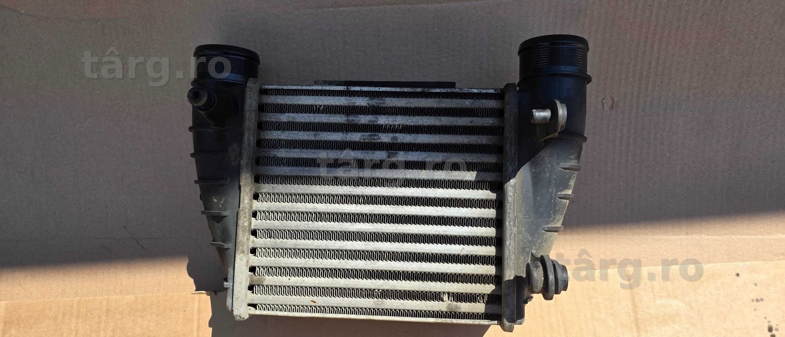 Radiator intercooler dreapta Audi A4 B7 2.0 TDI BRD 2006 / 2007 2008