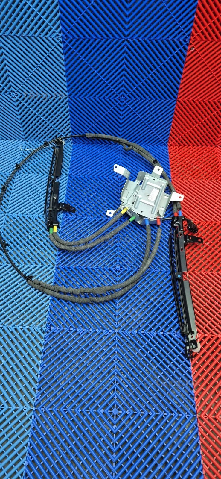 Motoras haion electric bmw seria 5 f11 inchidere-deschidere