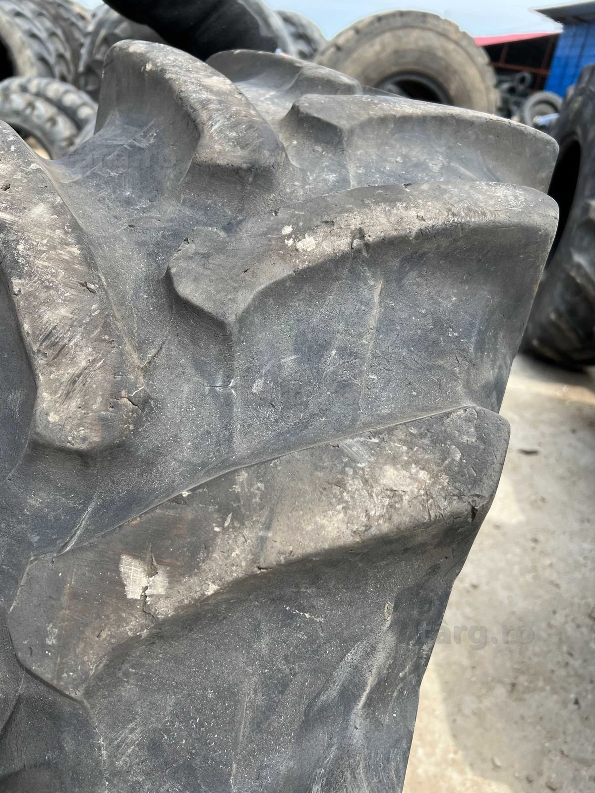 Anvelope sh 380/70 R20 Pirelli 4