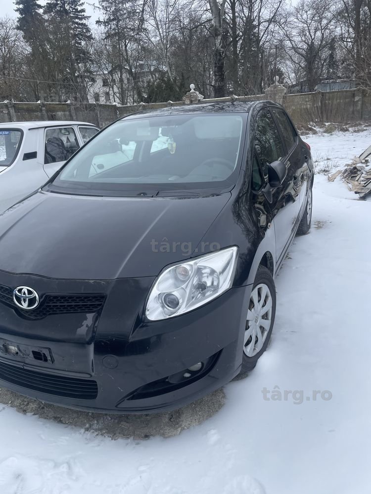 Oglinda stanga fata Toyota Auris 2010