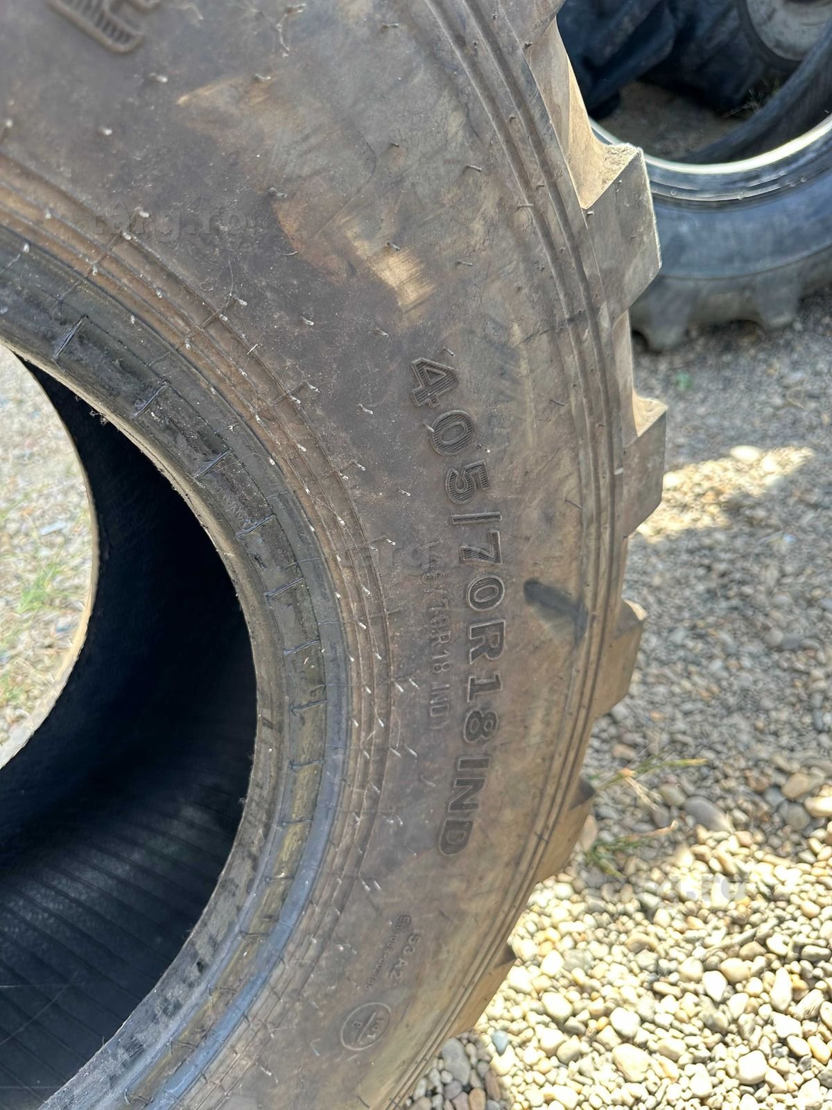 Cauciuc 405/70 R18 2