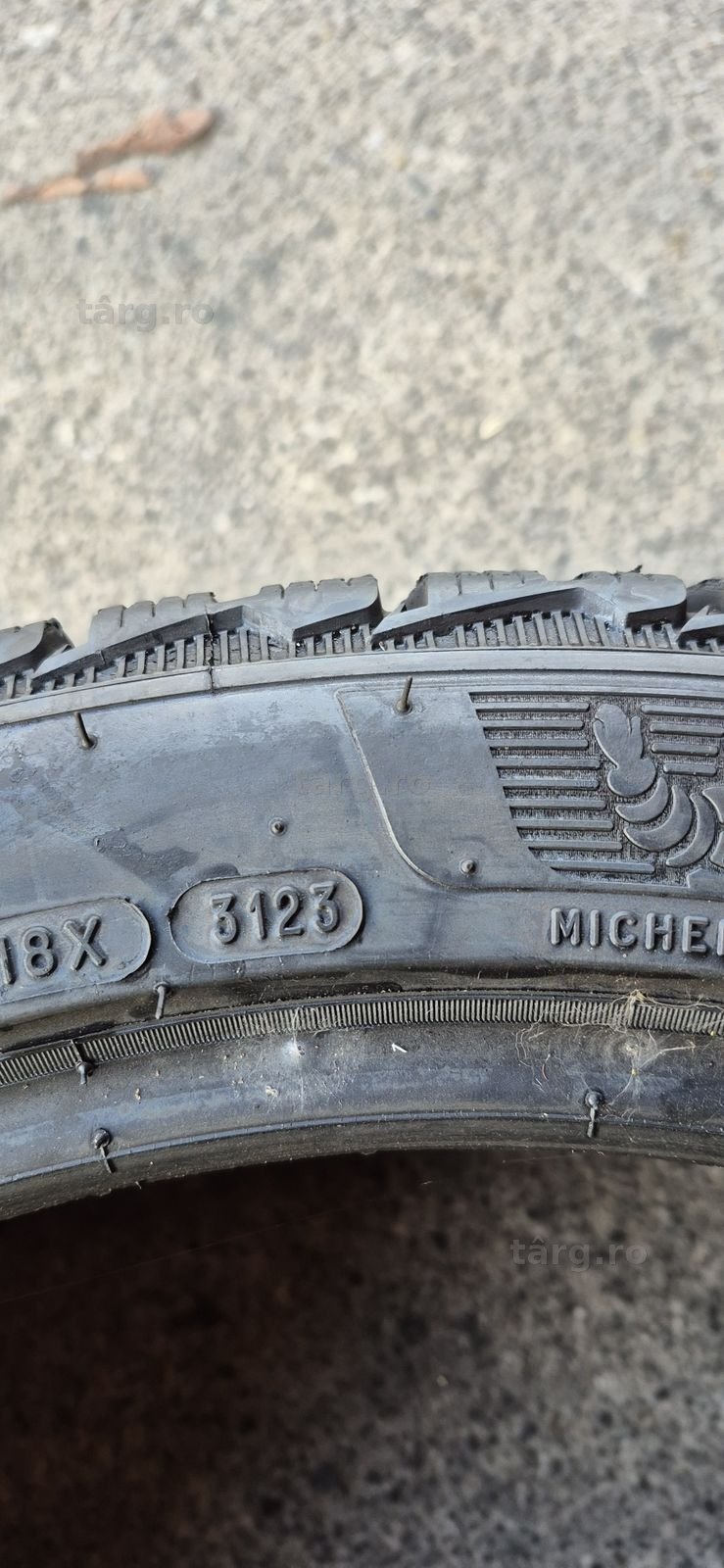 4 anvelope iarna Michelin 295/35/21.Pretul este pe bucata. 8