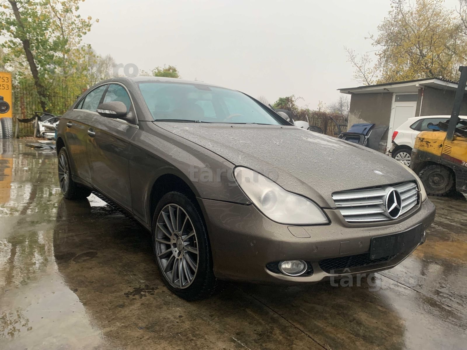 Dezmembrez mercedes cls w219/cls 350 benzina/bara fata cls/capota/usa/