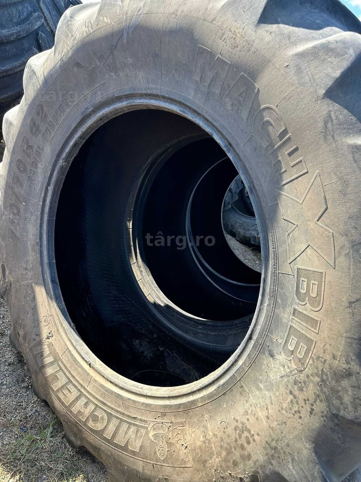 710/70 R42 Michelin 4