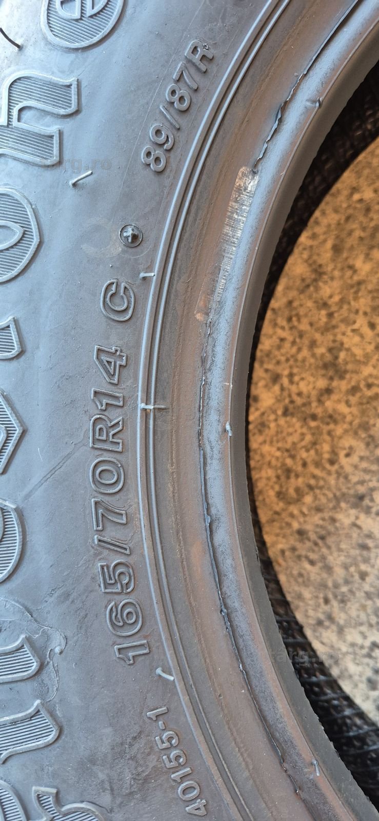 4 anvelope iarna ca noi Firestone 165/70/14C.Pretul este pe bucata. 7