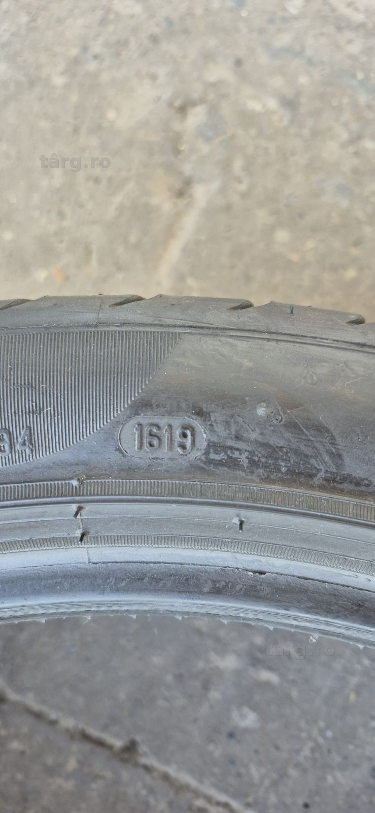4 anvelope vara Pirelli 295/35/21.Pretul este pe bucata. 8