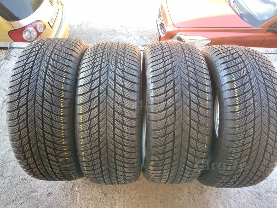 4 anvelope RunFlat de iarna Bridgestone 245/50 R19 dot 1120