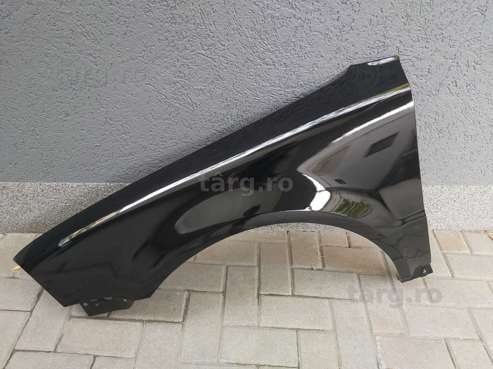Aripa Fata Stanga VW Passat B5.5 2004-2005 Vopsita Negru