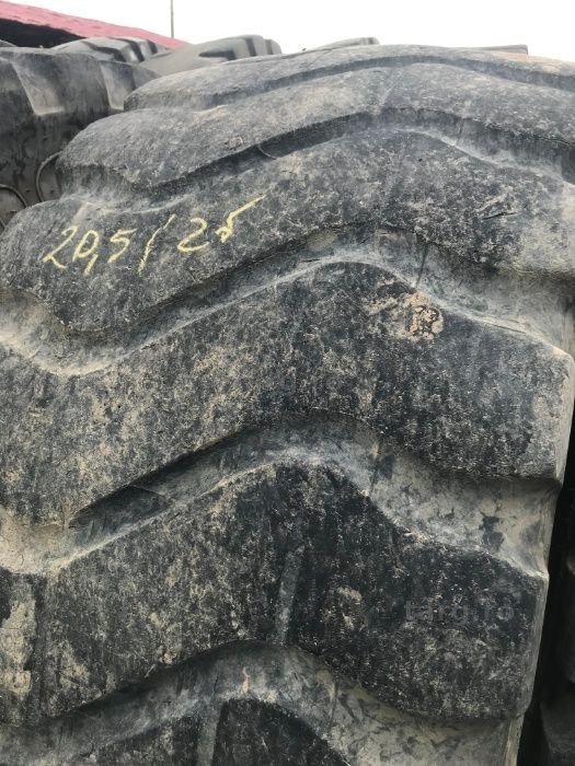 20.5r25 goodyear 5