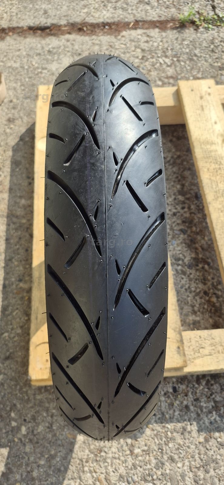 O anvelopa moto spate noua Metzeler MT90 B16M/C.