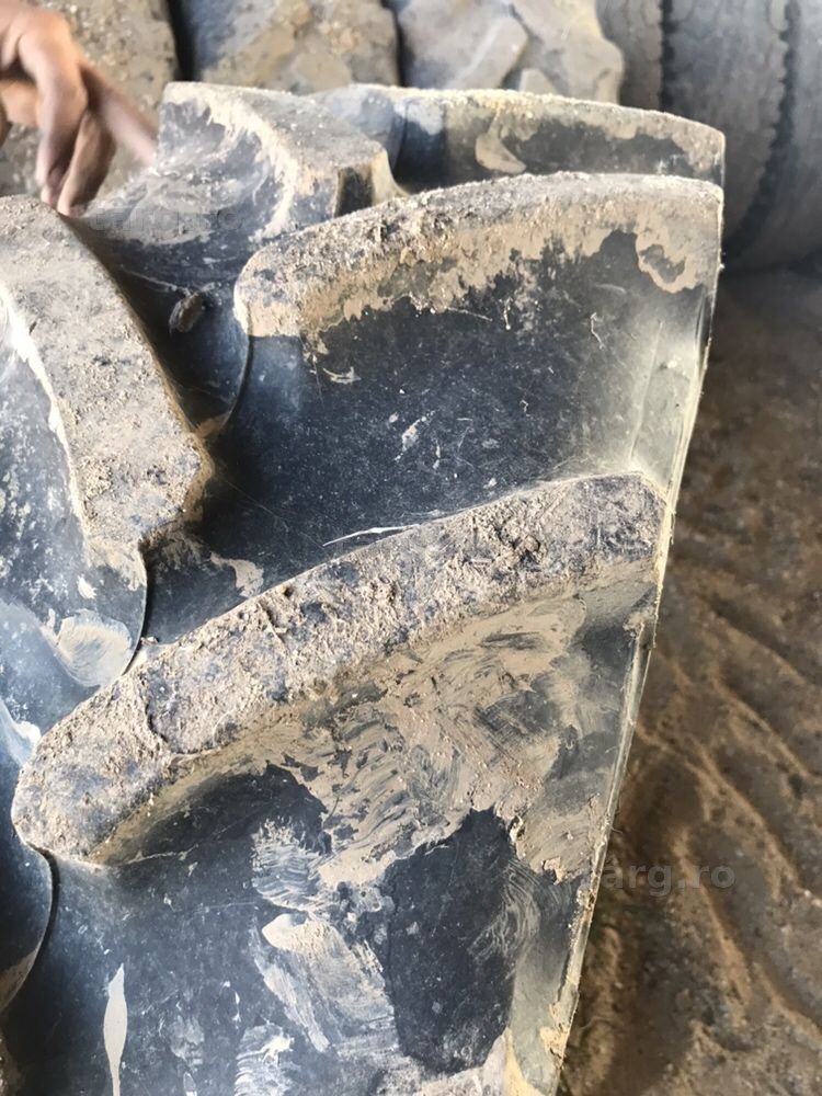 280/70r20 continental 2