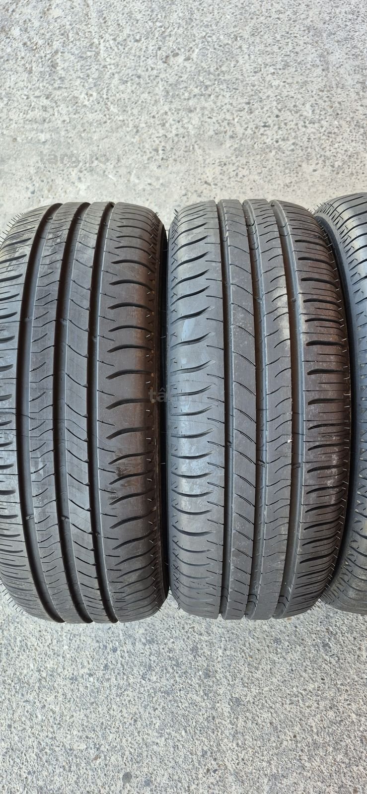 4 anvelope vara noi Michelin 195/55/16,dot 2022.Pretul este pe bucata. 2