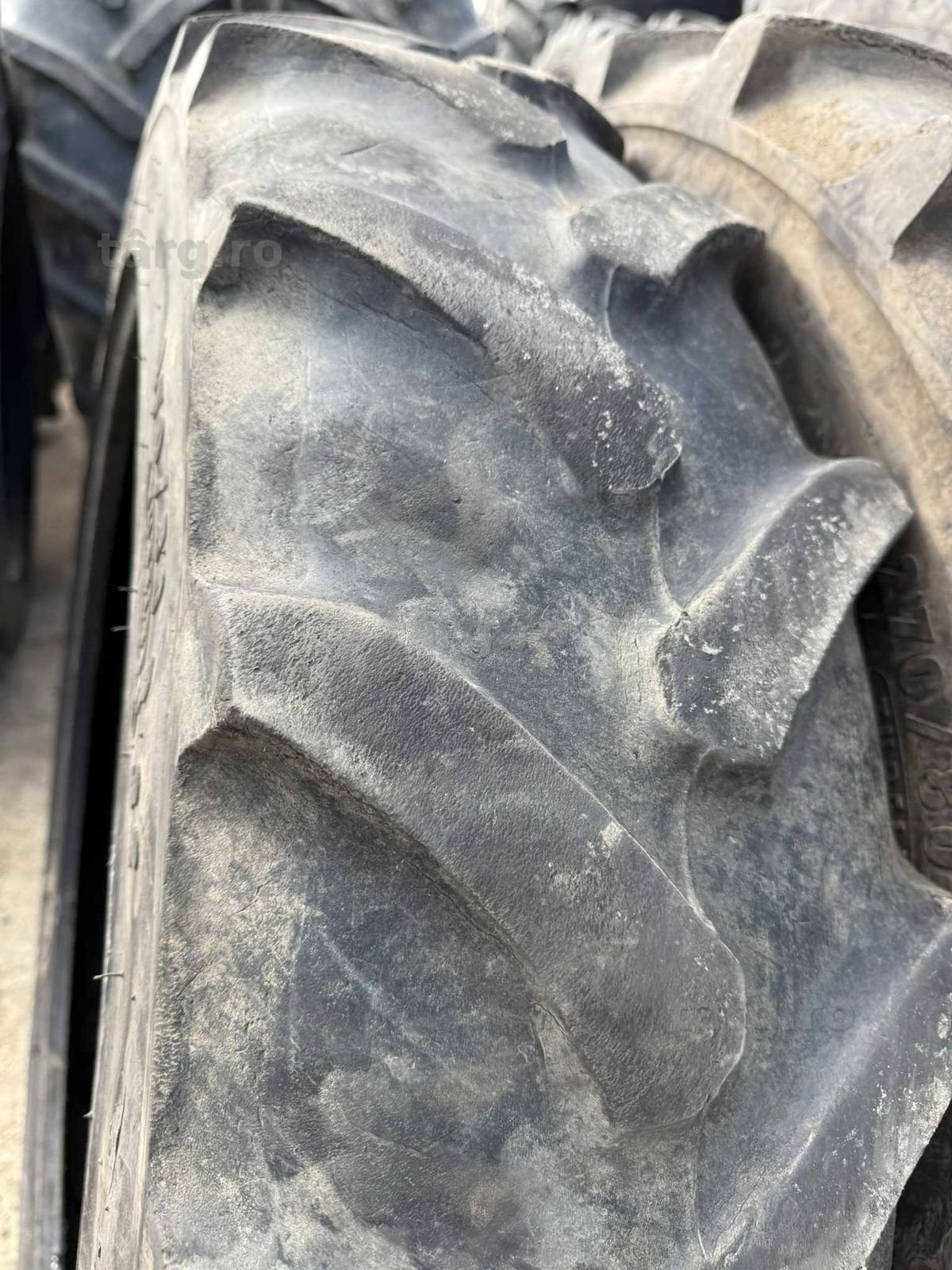 Anvelope 270/80 R32 Mitas 4