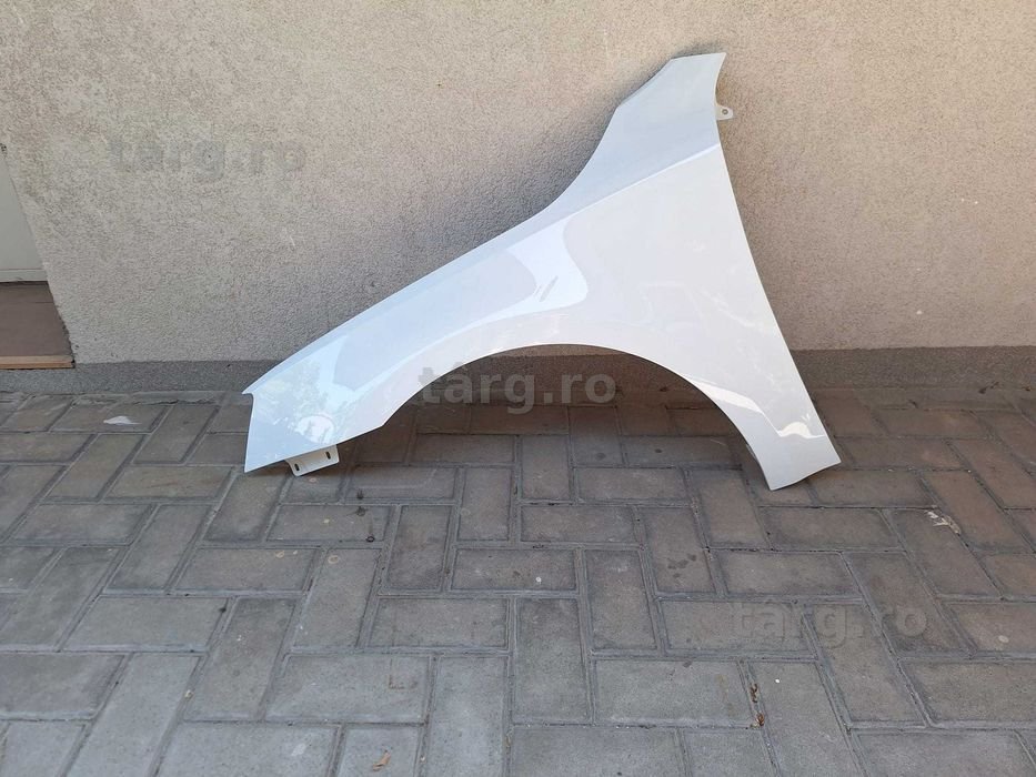 Aripa Fata Stanga Skoda Octavia 3 III An 2013-2017 Vopsita Alb