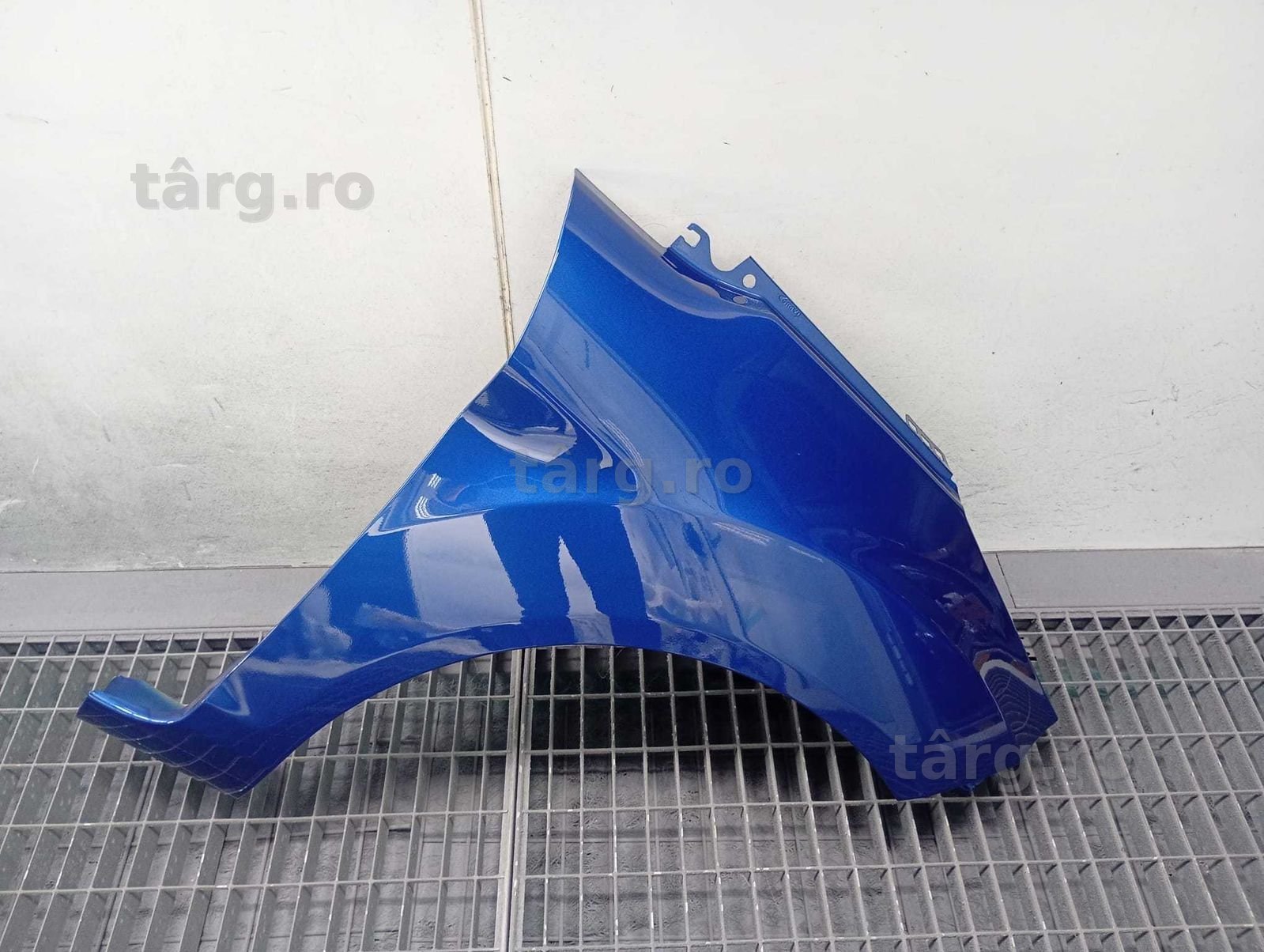Aripa Fata Dreapta Ford Fiesta 2008-2017 (Ocean (Albastru))