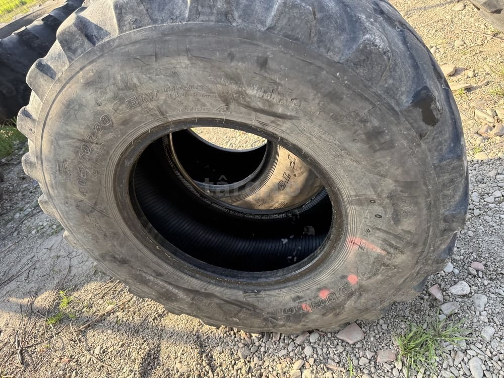 405/70r20 dunlop 4