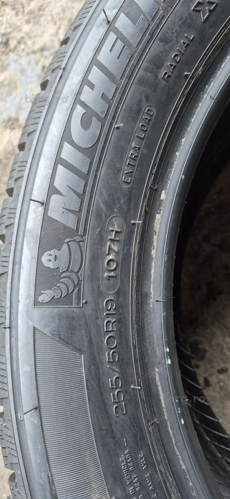 4 anvelope iarna ca noi Michelin 255/50/19.Pretul este pe bucata. 6