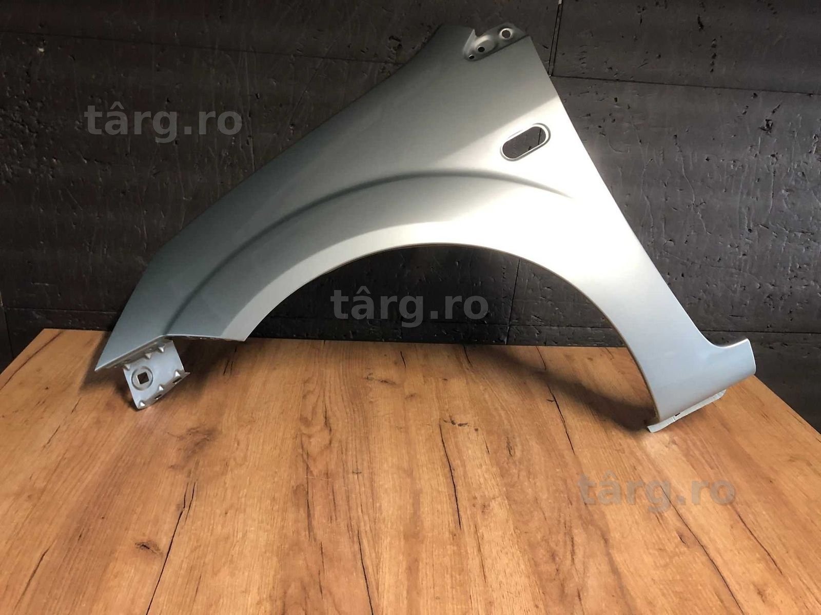 Aripa Fata Stanga Ford Fiesta 2002-2008 (3HRC (Verde))