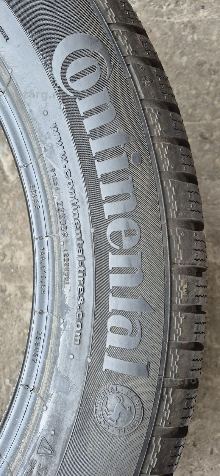 4 anvelope iarna noi Continental 255/50/20.Pretul este pe bucata. 4
