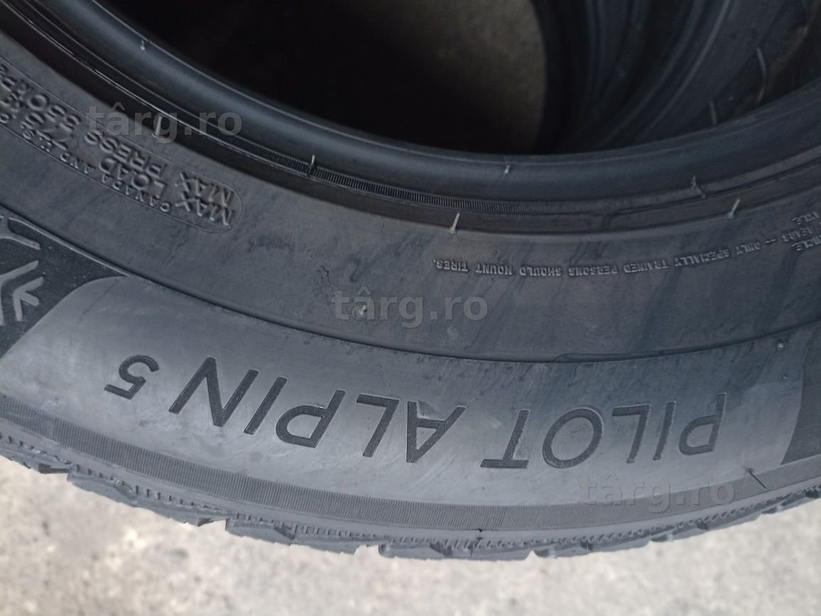 4 anvelope de iarna Michelin 215/65 R17 dot 2521 6