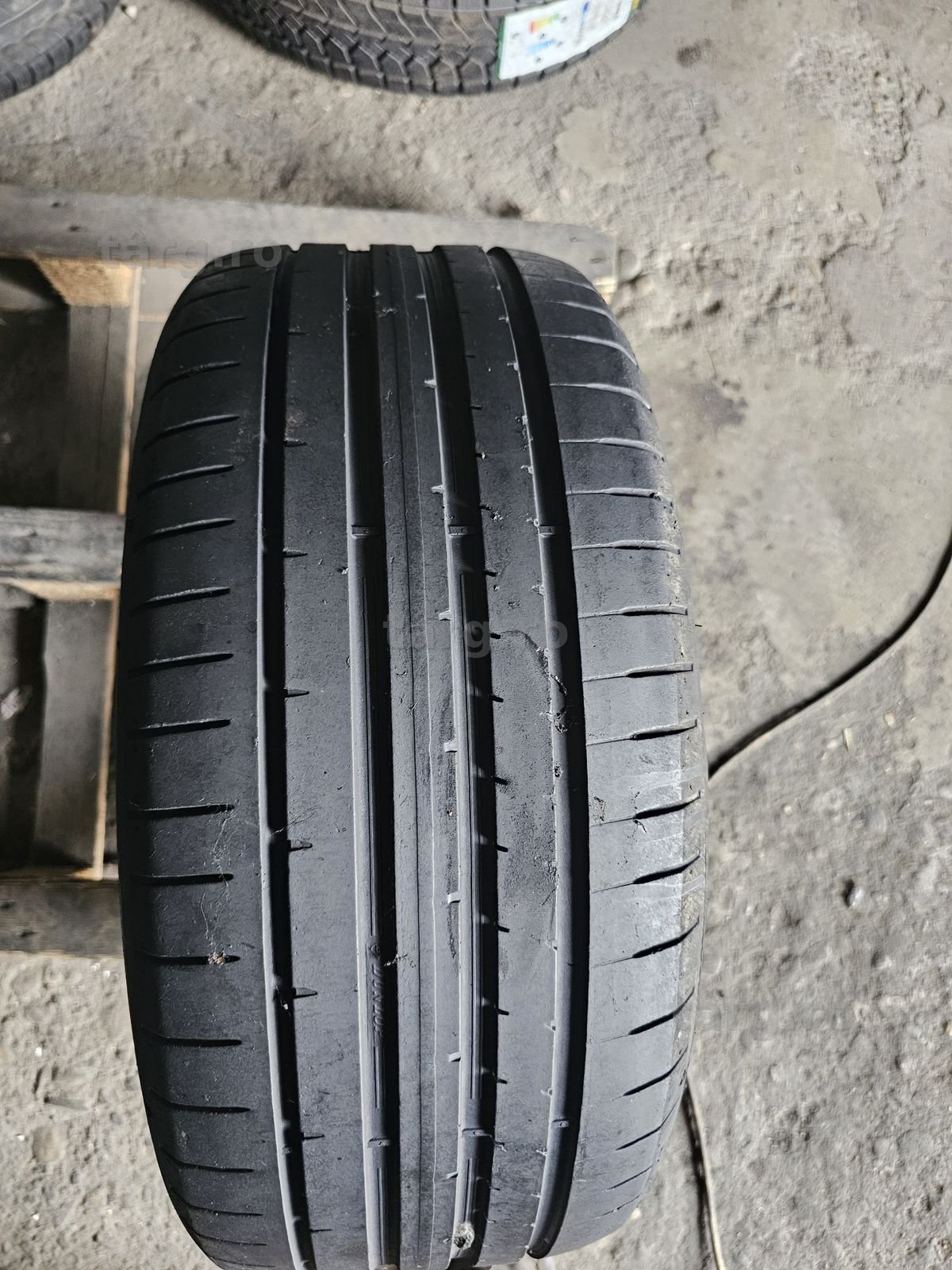 1 anvelopa vara 225 45 17 Dunlop