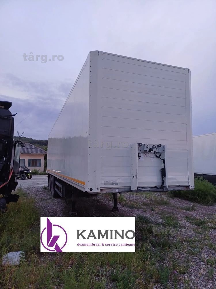 vand cub,container pentru depozitare dimensiuni : lungime 13.6 m , latime 2.5 m si inaltime 2.65 m.