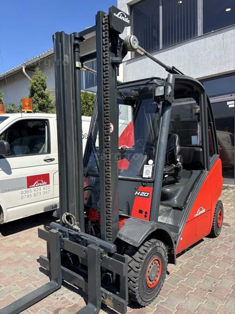 Stivuitor - Motostivuitor Linde H20D-01 Duplex An fabricație: 11/2010