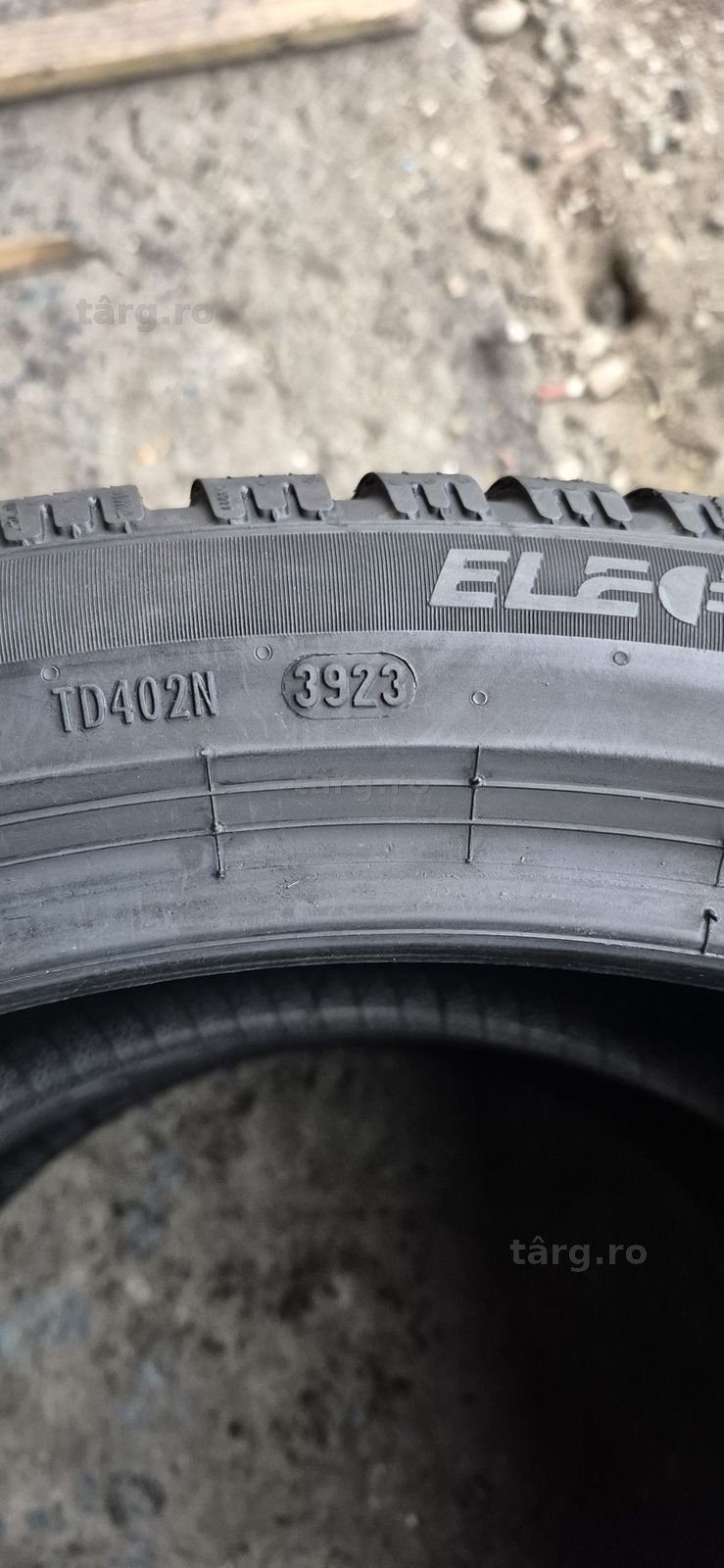4 anvelope iarna ca noi Pirelli 285/35/22,dot 2023.Pret/bucata. 7