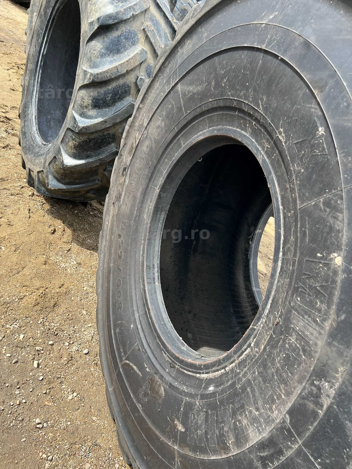 Cauciuc 800/65 R29 Michelin 5