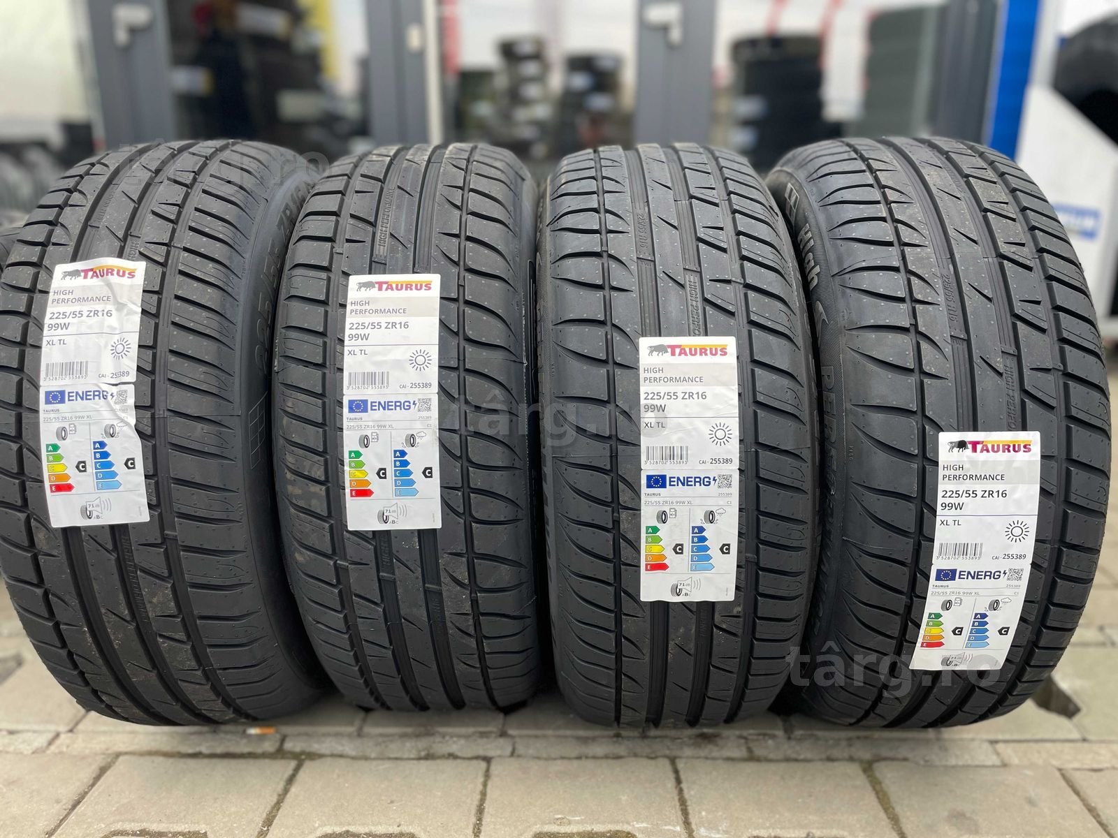 Anvelope noi 225 55 16 Taurus (licenta Michelin) 99W XL